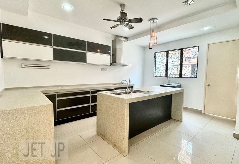 Bandar Bukit Tinggi 2