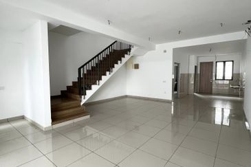 Ayra @ Bandar Bukit Raja