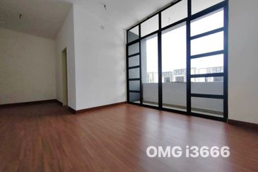 Indah 13, Setia Alam