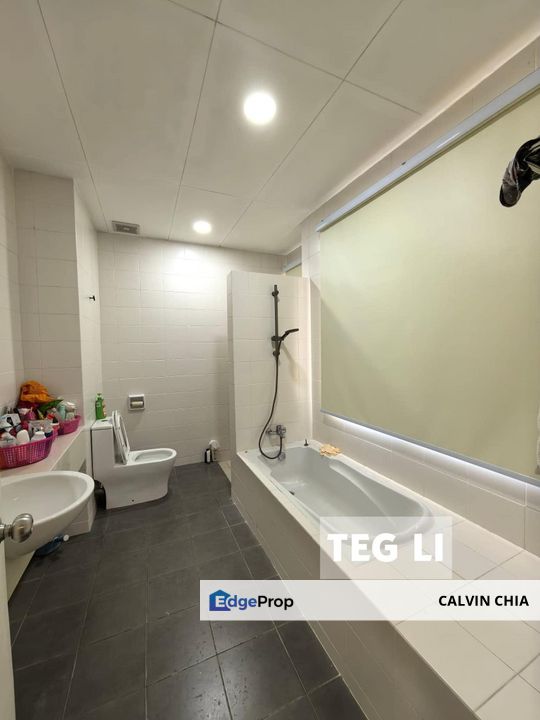 Glenmarie Cove Semi-D Port Klang* - 4 bedroom 4 bathroom  - Fully furnished with centre heater & patio at back & side yards, Selangor, Port Klang