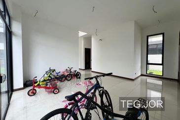 Dremien @ Eco Ardence