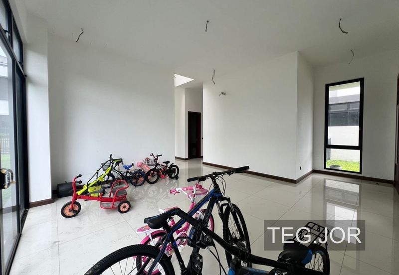 Dremien @ Eco Ardence