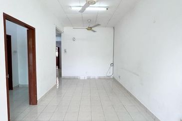 Jalan Makyong, Bandar Bukit Raja