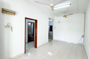 Jalan Makyong, Bandar Bukit Raja