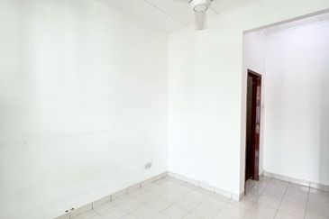 Jalan Makyong, Bandar Bukit Raja