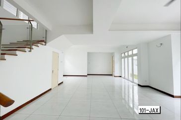 Casa Idaman, Setia Alam