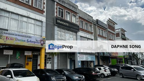 Nusa sentral shoplot near horizon avenue , Johor, Nusajaya