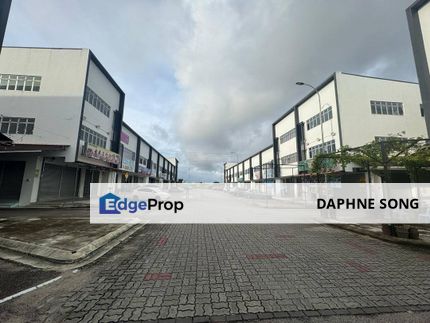 Jalan kiambang shoplot Bandar Indahpura Kulai, Johor, Kulai