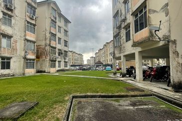 Flat Bukit Indah