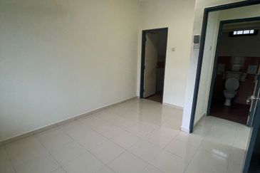 Flat Bukit Indah