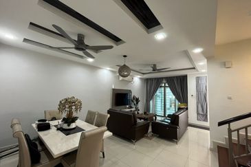 Dato onn perjiranan 15 near taman daya