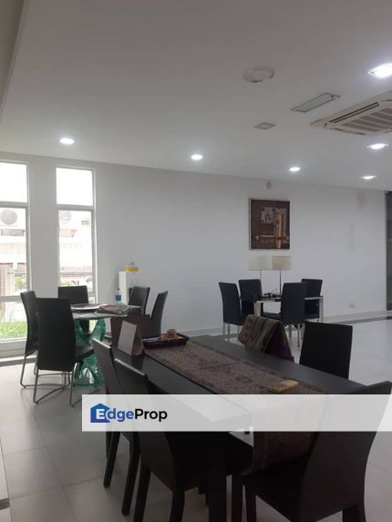 Taman abad bungalow near pelangi melodies, Johor, Johor Bahru