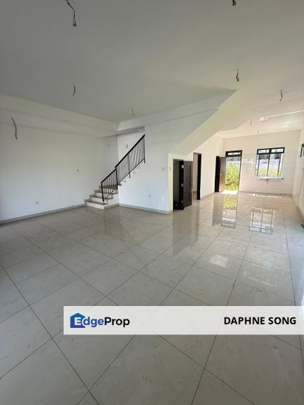 Dato onn perjiranan 9 semi d near adda heights , Johor, Johor Bahru