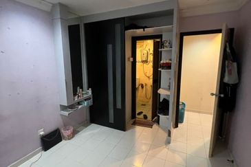Villa Krystal, Bandar Selesa Jaya
