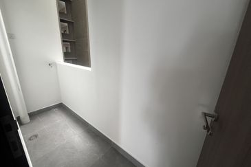 Twin Tower Residence