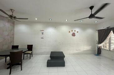 Setia Indah 9, Setia Alam