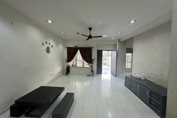 Setia Indah 9, Setia Alam