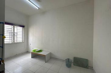 Setia Indah 9, Setia Alam