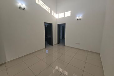 Rini home near mutiara rini tun aminah