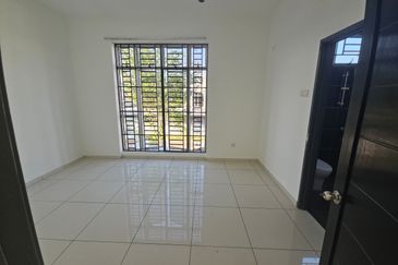 Rini home near mutiara rini tun aminah