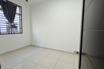 Rini home near mutiara rini tun aminah