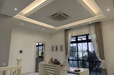 Eco botanic chateau near horizon hills iskandar