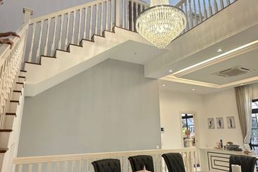 Eco botanic chateau near horizon hills iskandar