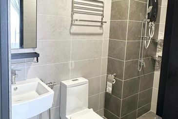 Twin Tower Residence