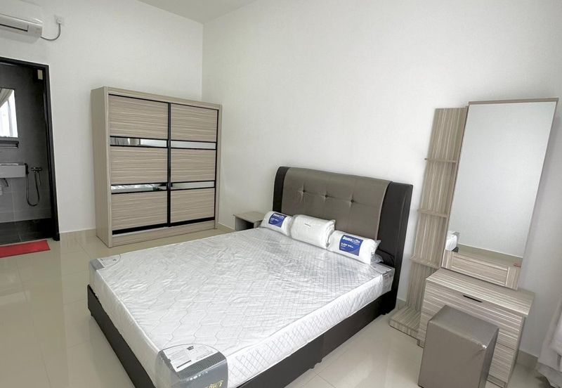 Twin Tower Residence