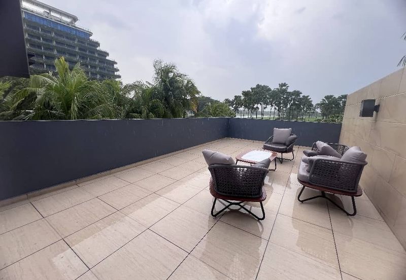 Golf & Resort Forest City, Fringe Villa