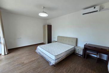 Golf & Resort Forest City, Fringe Villa