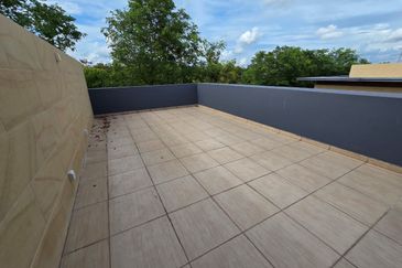 Golf & Resort Forest City, Fringe Villa