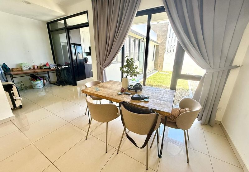 Sunway Citrine Lakehomes