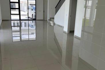 Tate Dalton @ Eco Botanic 2