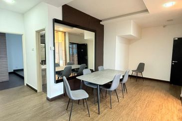 D Rich Executive Suites