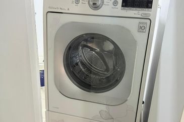 D Rich Executive Suites