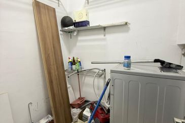 D Rich Executive Suites