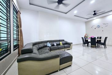 Austin Residence @Taman Mount Austin