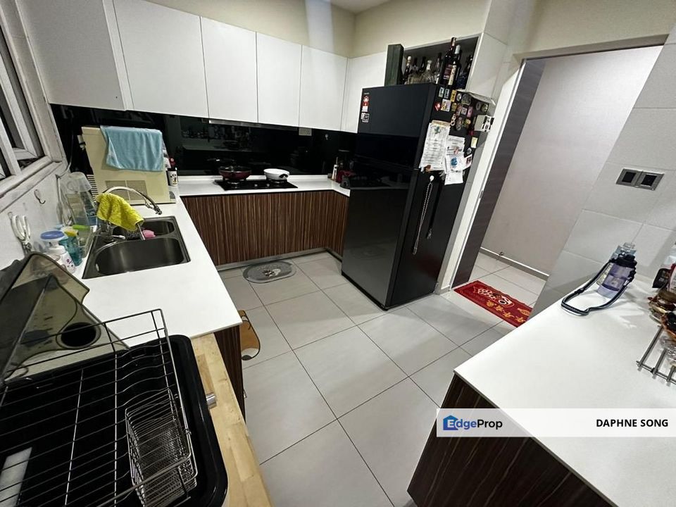 Larkin Season Apartment 3Bedrooms for Rent, Johor, Johor Bahru