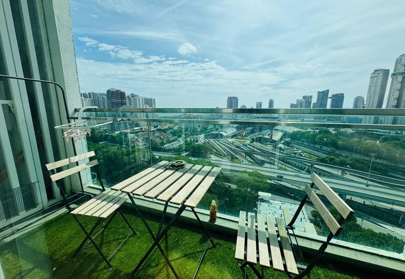 Paragon Suites @ CIQ