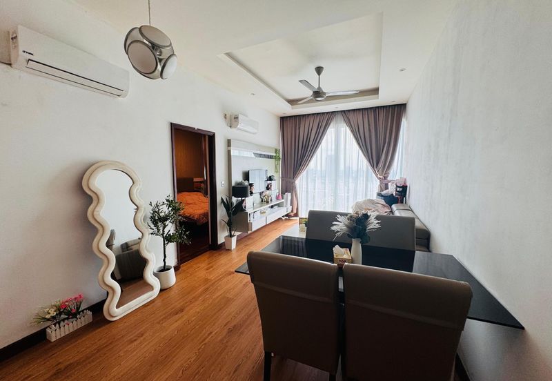 Paragon Suites @ CIQ