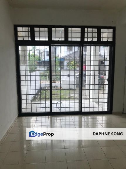 Sri Akasia Apartment tampoi indah house for sale, Johor, Tampoi