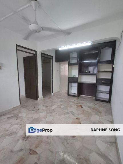 Tun aminah flat 2nd floor for sale, Johor, Johor Bahru