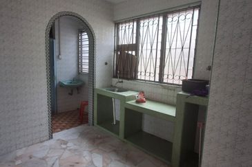 Flat Taman Ungku Tun Aminah