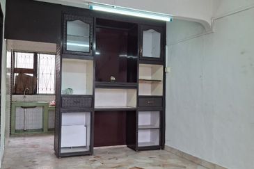 Flat Taman Ungku Tun Aminah