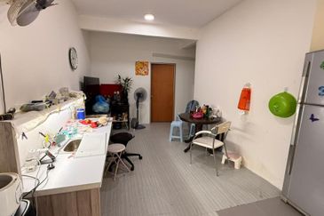 Pangsapuri Flora Damai