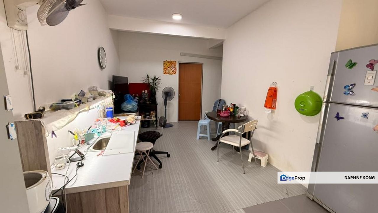 Laman Indah 2 Flora Damai house for sale, Johor, Johor Bahru