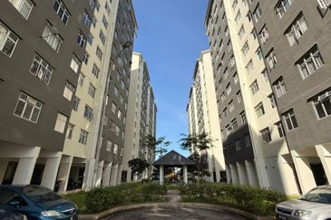 Pangsapuri Flora Damai