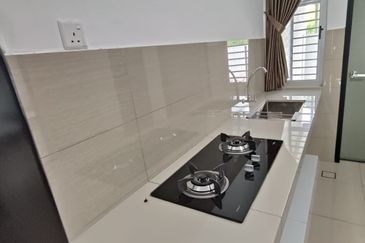 Iconia Garden Residence @ Taman Impian Emas