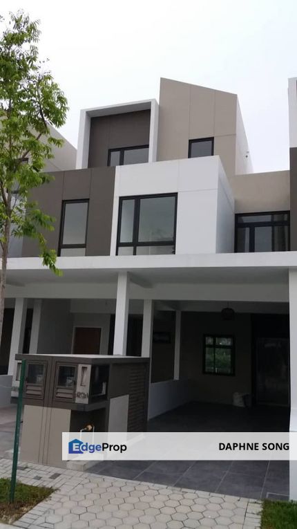 sunway citrine lakehomes townhouse near iskandar , Johor, 